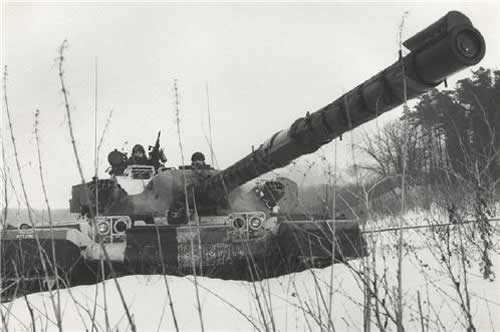 The Chieftain Main Battle Tank – The Hawks
